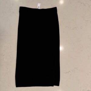 Banana Republic long black knit midi skirt with side slit, size M
